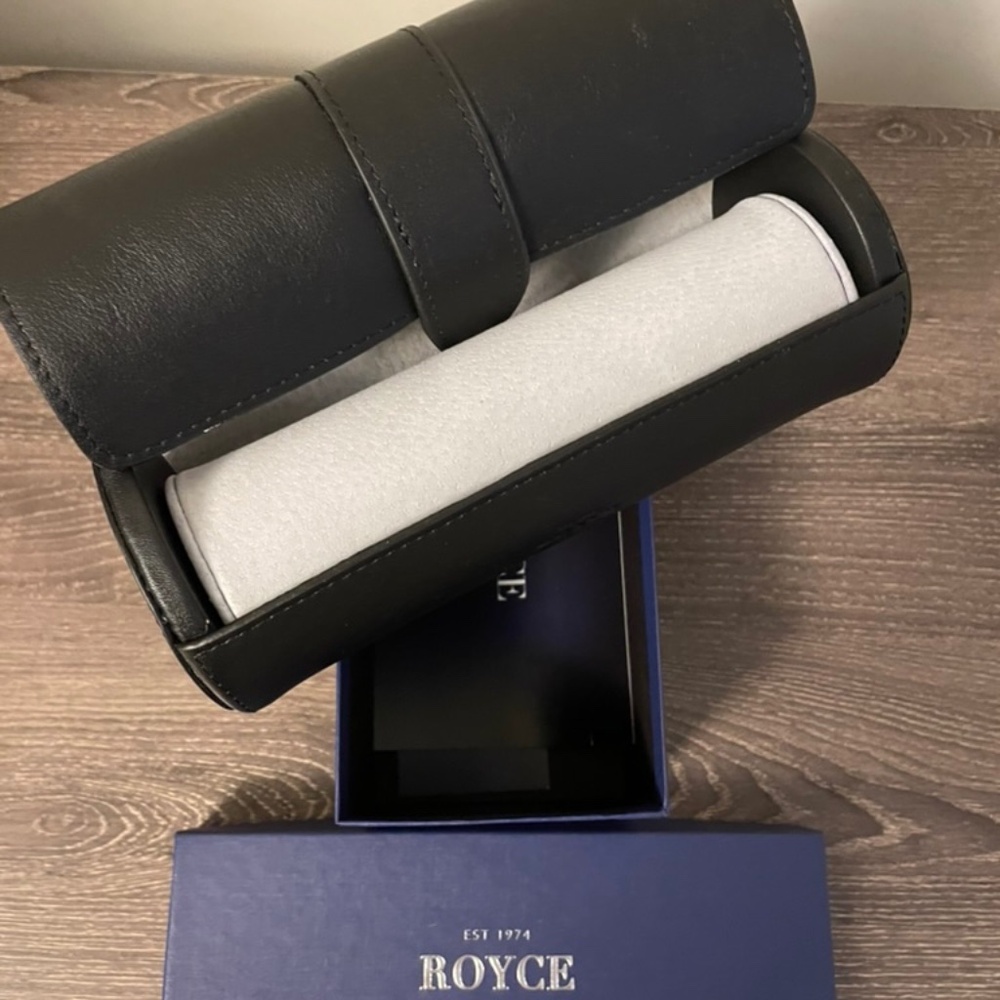 ROYCE watch roll & case
